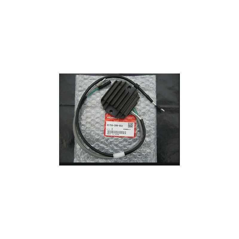 31750-ZW9-000 / 31750-ZW9-013 Regulador Rectificador Honda BF8 y BF9.9